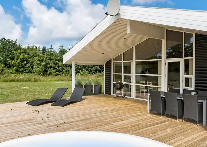 Pet Friendly In With Wifi Holiday home