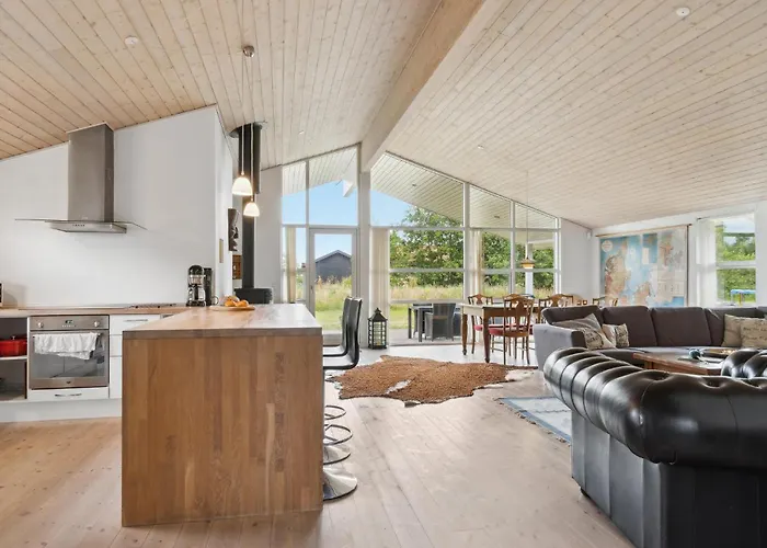 Pet Friendly In With Wifi Holiday home Saltum